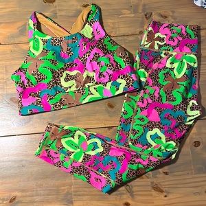 Fabletics Leggings and matching Sports bra